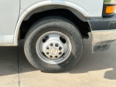2024 Chevrolet Express Cutaway 3500 Base