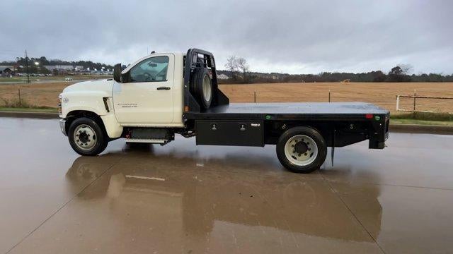2024 Chevrolet Silverado 5500 HD Work Truck