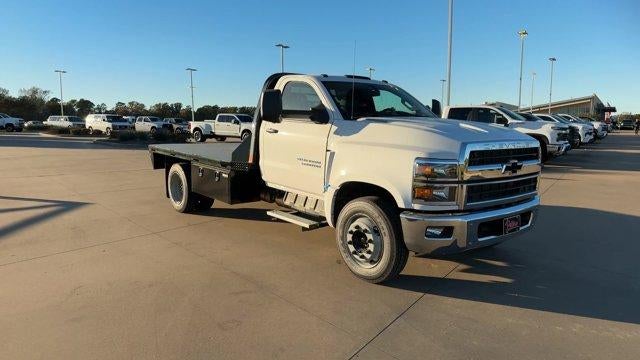 2024 Chevrolet Silverado 5500 HD Work Truck