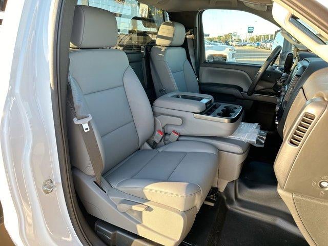 2024 Chevrolet Silverado 5500 HD Work Truck