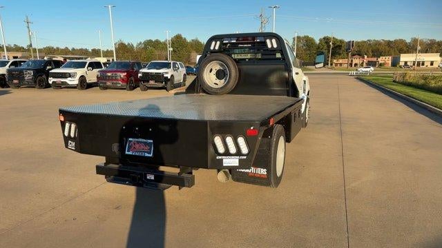 2024 Chevrolet Silverado 5500 HD Work Truck