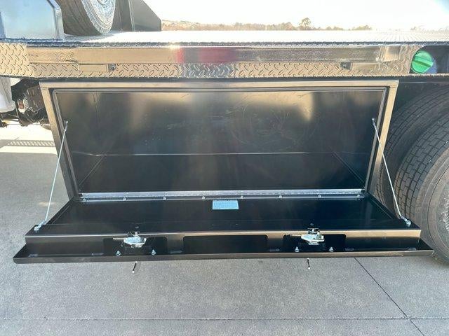 2024 Chevrolet Silverado 5500 HD Work Truck