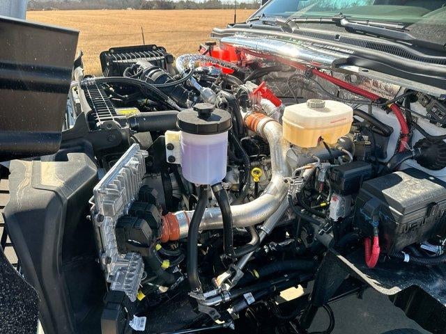 2024 Chevrolet Silverado 5500 HD Work Truck