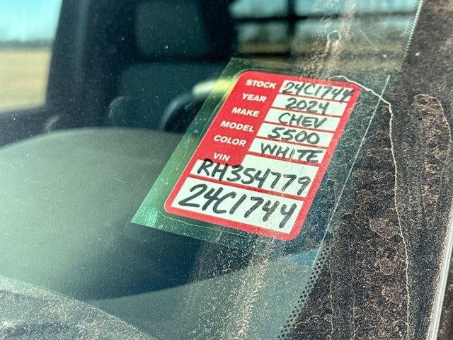 2024 Chevrolet Silverado 5500 HD Work Truck