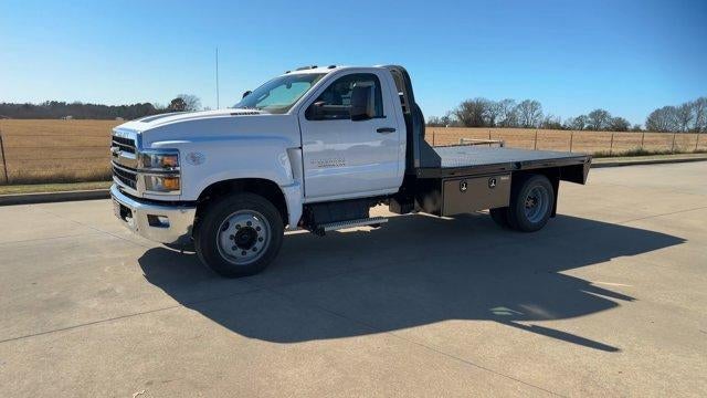 2024 Chevrolet Silverado 5500 HD Work Truck