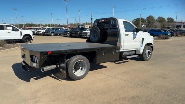 2024 Chevrolet Silverado 5500 HD Work Truck