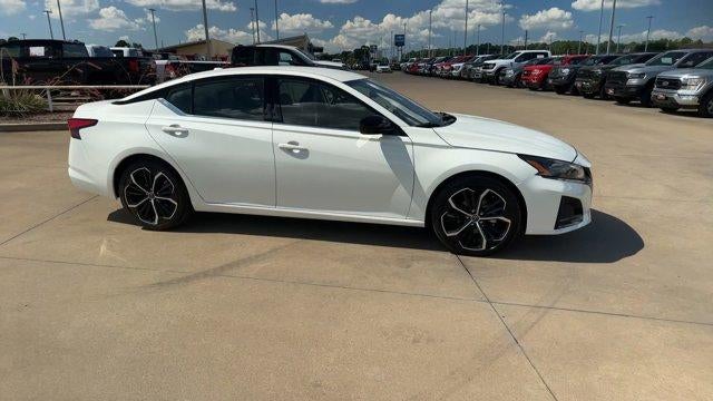 2024 Nissan Altima 2.5 SR Sedan