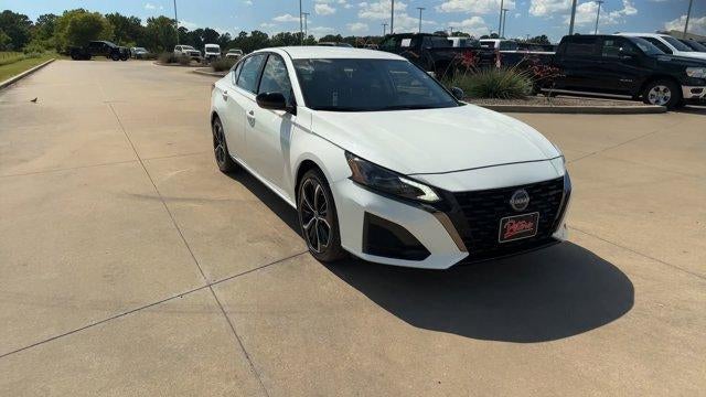 2024 Nissan Altima 2.5 SR Sedan