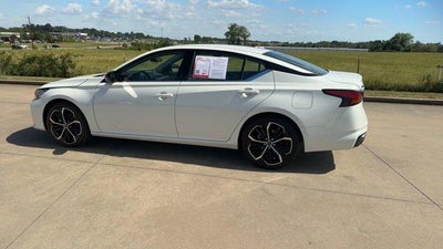 2024 Nissan Altima 2.5 SR Sedan