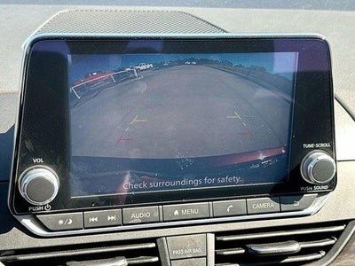 2025 Nissan Altima SV FWD