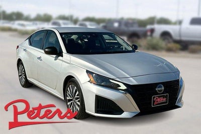 2024 Nissan Altima 2.5 SV Sedan