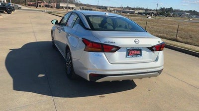 2024 Nissan Altima 2.5 SV Sedan