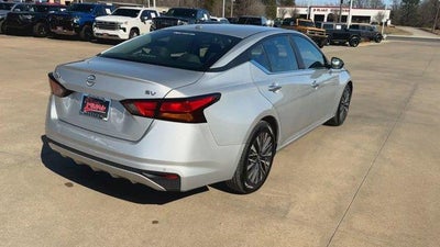 2024 Nissan Altima 2.5 SV Sedan