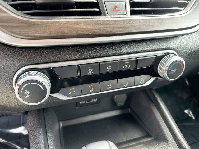 2025 Nissan Altima SV FWD