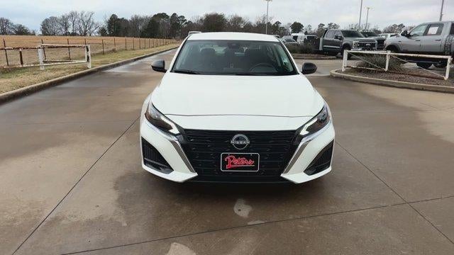 2025 Nissan Altima SV FWD