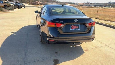 2025 Nissan Altima SV FWD