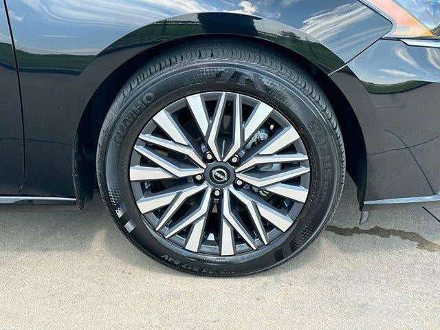 2024 Nissan Altima 2.5 SV Sedan