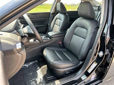 2024 Nissan Altima 2.5 SV Sedan