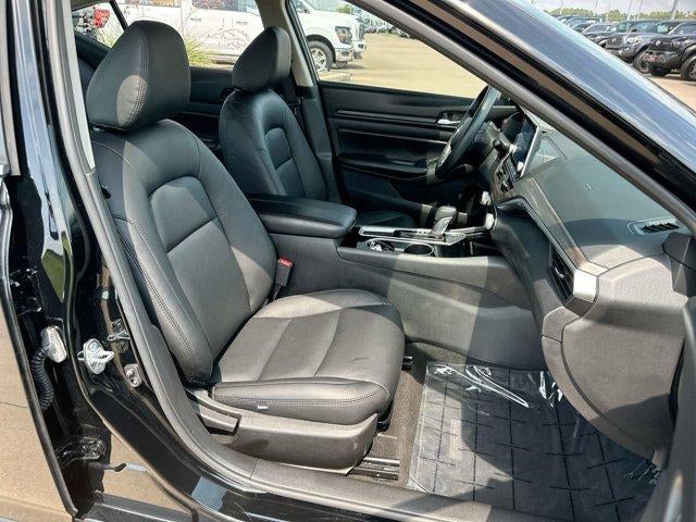 2024 Nissan Altima 2.5 SV Sedan