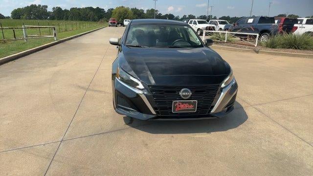 2024 Nissan Altima 2.5 SV Sedan