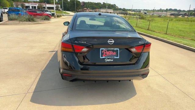 2024 Nissan Altima 2.5 SV Sedan