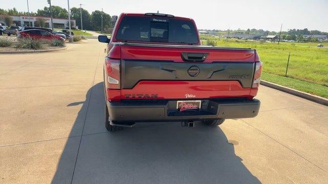 2022 Nissan Titan 4x4 Crew Cab PRO-4X