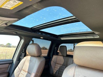 2024 Nissan Titan 4x4 Crew Cab Platinum Reserve