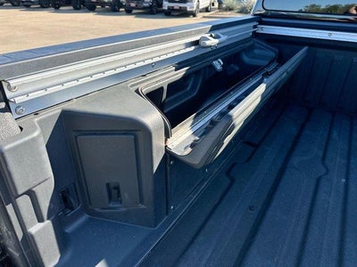 2024 Nissan Titan 4x4 Crew Cab Platinum Reserve