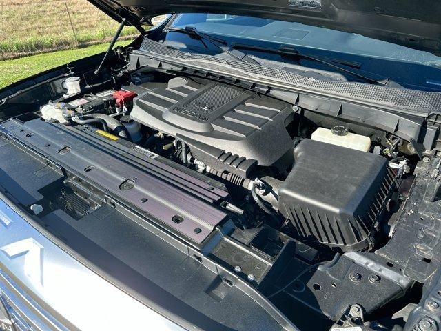 2024 Nissan Titan 4x4 Crew Cab Platinum Reserve