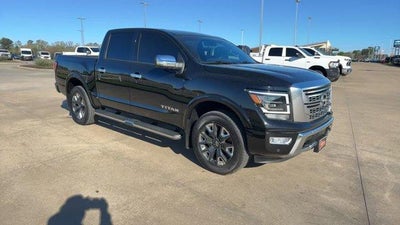 2024 Nissan Titan 4x4 Crew Cab Platinum Reserve