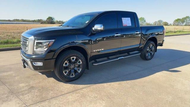 2024 Nissan Titan 4x4 Crew Cab Platinum Reserve