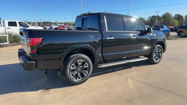 2024 Nissan Titan 4x4 Crew Cab Platinum Reserve