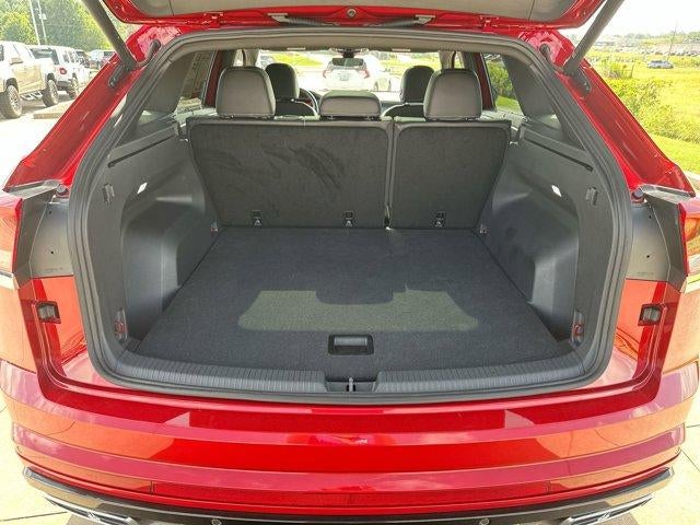 2024 Volkswagen Atlas Cross Sport 2.0T SEL R-Line 4MOTION