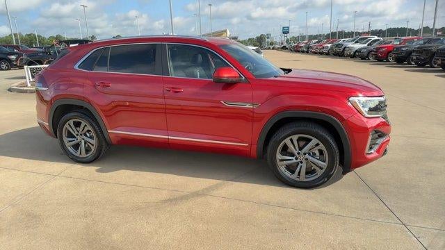 2024 Volkswagen Atlas Cross Sport 2.0T SEL R-Line 4MOTION