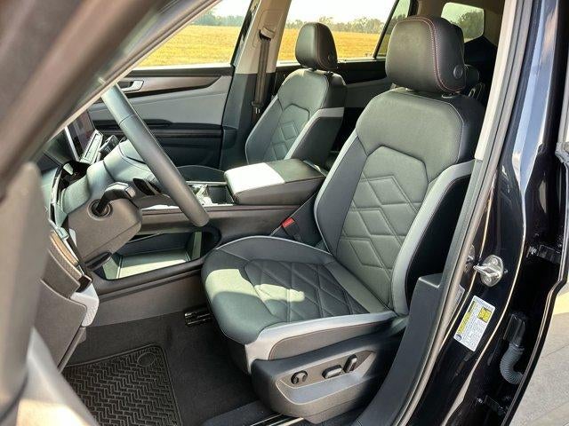 2024 Volkswagen Atlas 2.0T Peak Edition SE w/Technology 4MOTION