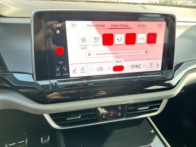 2024 Volkswagen Atlas 2.0T Peak Edition SE w/Technology 4MOTION