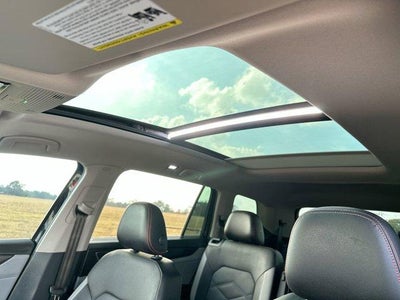 2024 Volkswagen Atlas 2.0T Peak Edition SE w/Technology 4MOTION