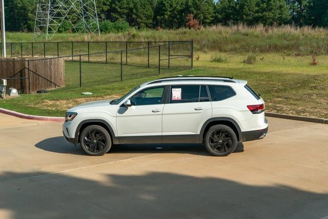2022 Volkswagen Atlas 2.0T SE w/Technology FWD