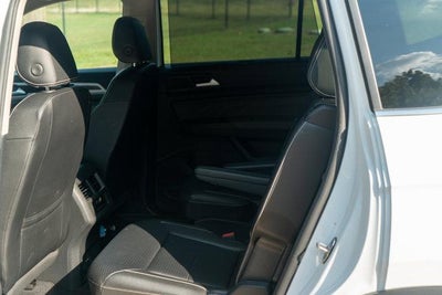 2022 Volkswagen Atlas 2.0T SE w/Technology FWD