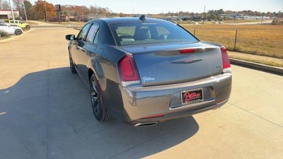 2022 Chrysler 300 300S RWD