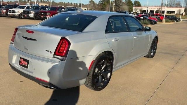 2023 Chrysler 300 300S RWD