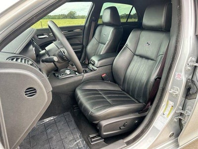 2023 Chrysler 300 300S RWD