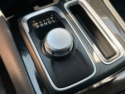 2023 Chrysler 300 Touring L RWD