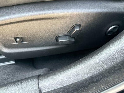 2023 Chrysler 300 300C RWD