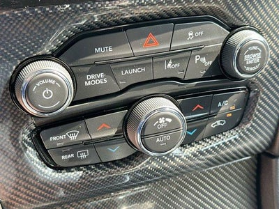 2023 Chrysler 300 300C RWD