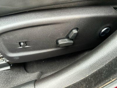 2023 Chrysler 300 300C RWD