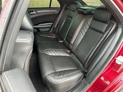 2023 Chrysler 300 300C RWD