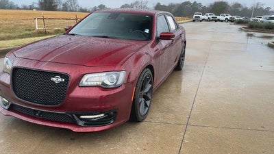 2023 Chrysler 300 300C RWD