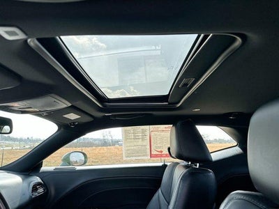 2023 Dodge Challenger SXT RWD