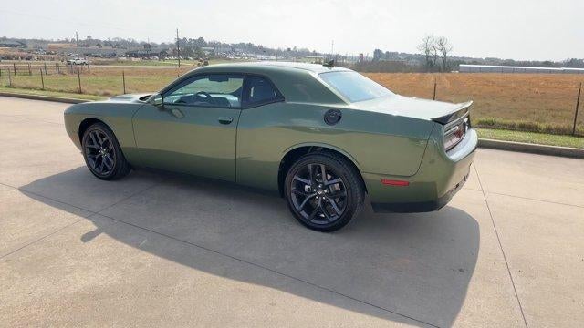 2023 Dodge Challenger SXT RWD
